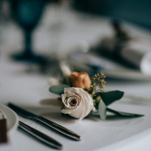 Buttonhole on a table