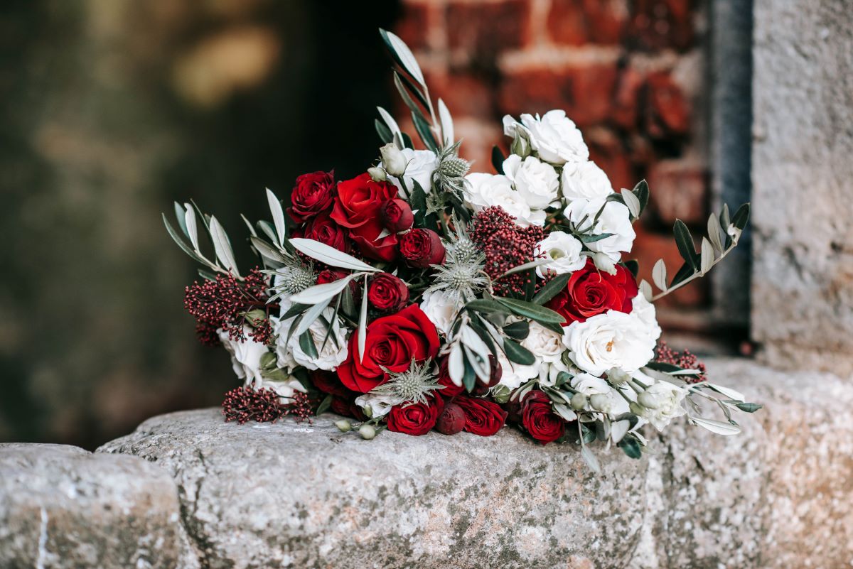 Winter red and white bouquet