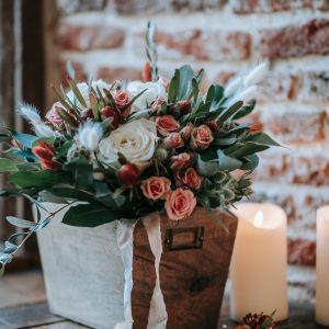 Bouquet in a wooden box